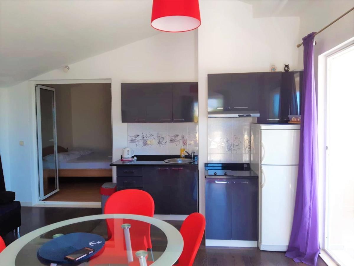 Studio Apartment Brela Eksteriør billede