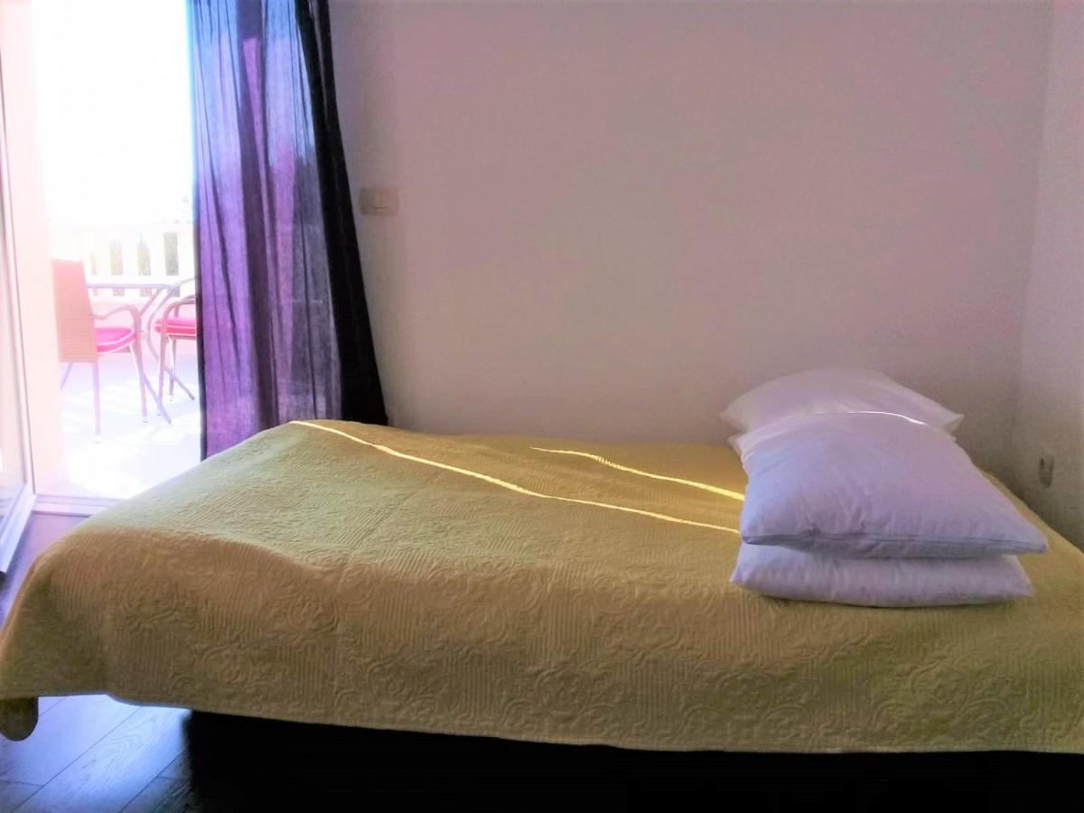 Studio Apartment Brela Eksteriør billede