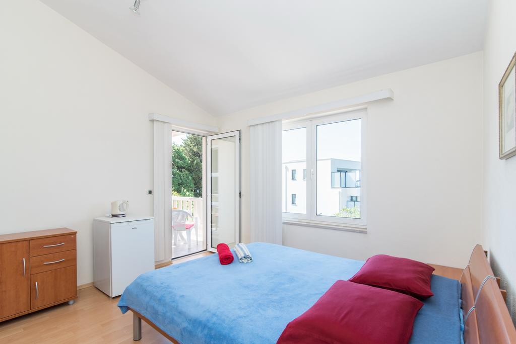 Studio Apartment Brela Eksteriør billede